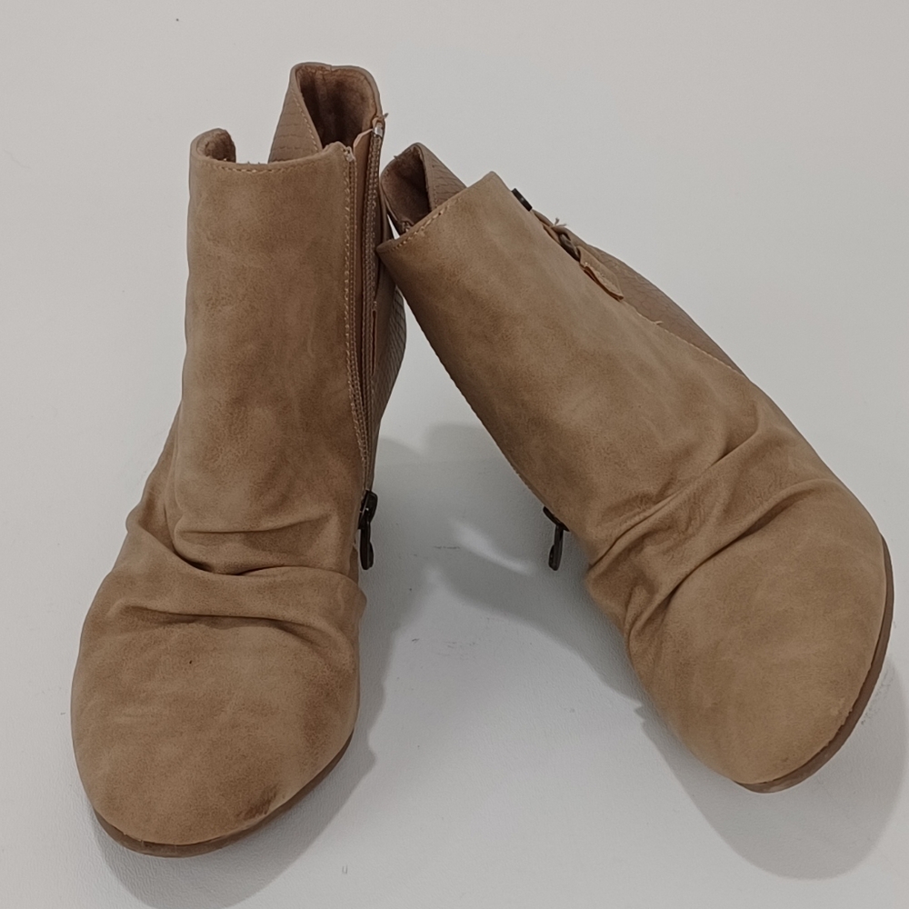Blowfish Tan Ankle Booties!